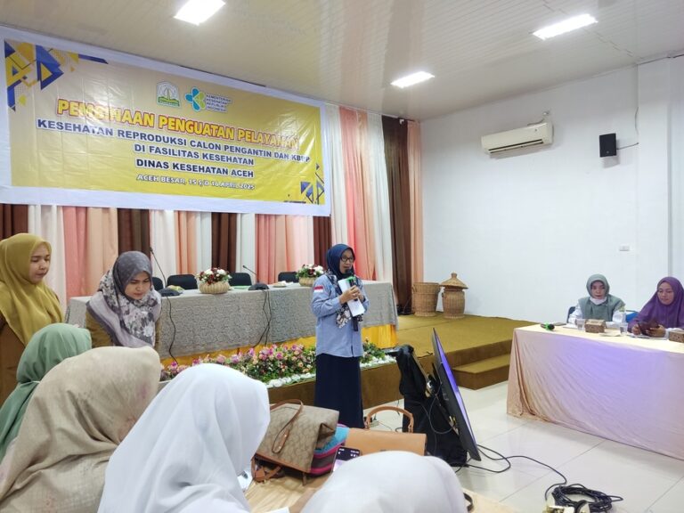 Kepala BKKBN Aceh Tekankan Pentingnya Keluarga Berencana