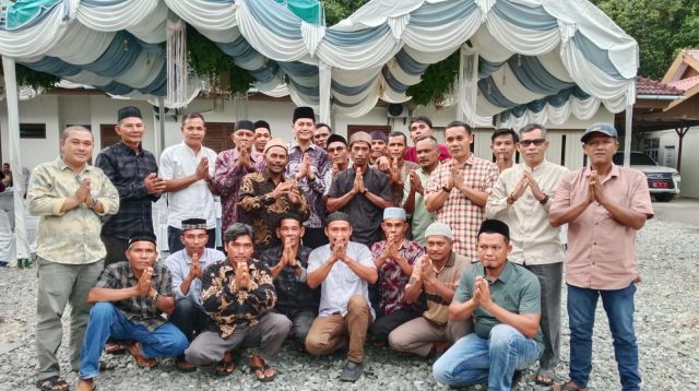 Bupati dan Wakil Bupati Aceh Selatan Menggelar Open House