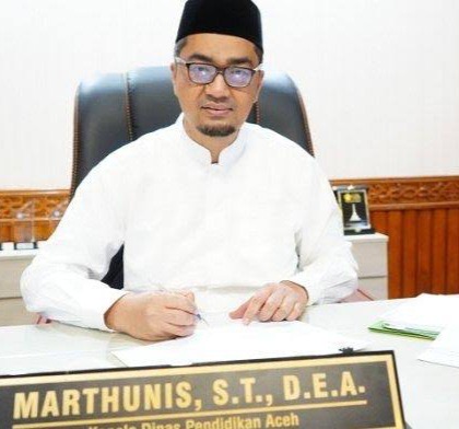Berkedok Perbaikan Mutu, Kadis Pendidikan Aceh Martunis Kejar Proyek Fulus, Lagi ia Anggarkan Rp 12 M Lampu Tenaga Surya