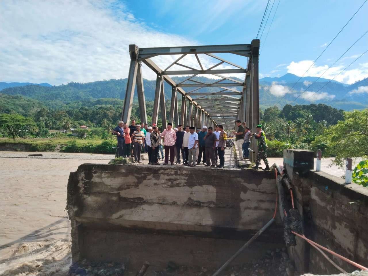 Oprit Jembatan Natam Aceh Tenggara Putus