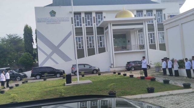 Kakanwil Kemenag Aceh Ingatkan tentang Penanaman Matoa, Siswa Baru, Dokumen Kegiatan, dan Buku Nikah