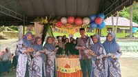 Siswa Sekolah Sabang Jajal Dunia Usaha Lewat Bazar