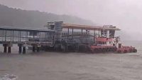 Cuaca Buruk, Dua Jadwal Kapal Cepat Dibatalkan