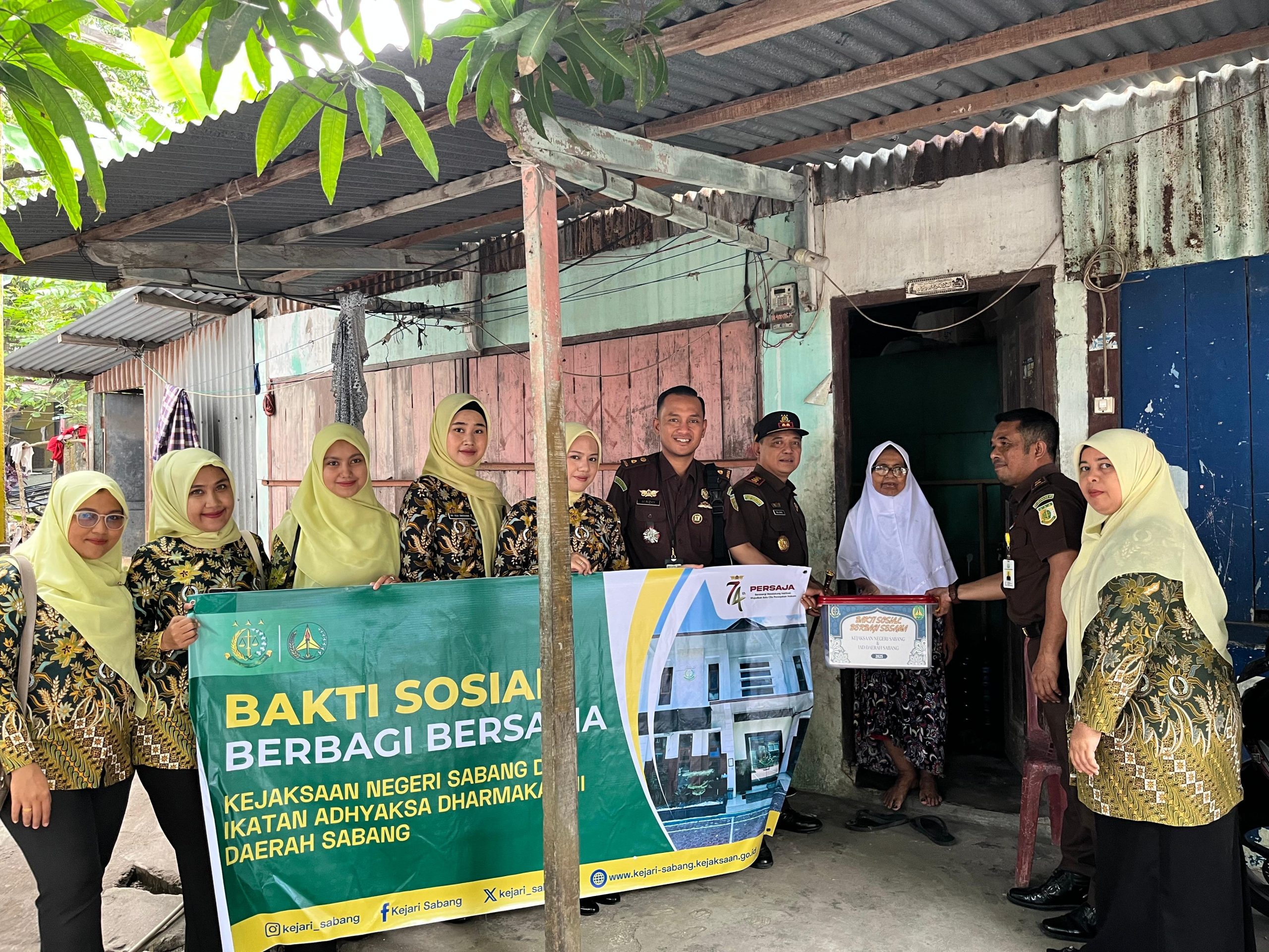 Bakti Sosial Berbagi Bersama Kejaksaan Negeri Sabang dan IAD Daerah Sabang