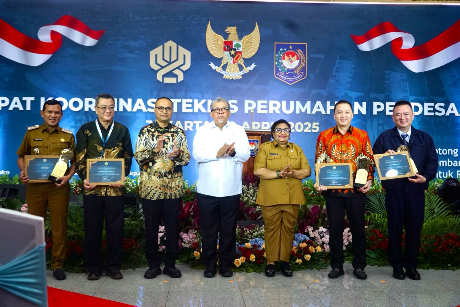 Wagub Fadhlullah Terima Silaturahmi Pengurus Masyarakat Ekonomi Syariah Aceh