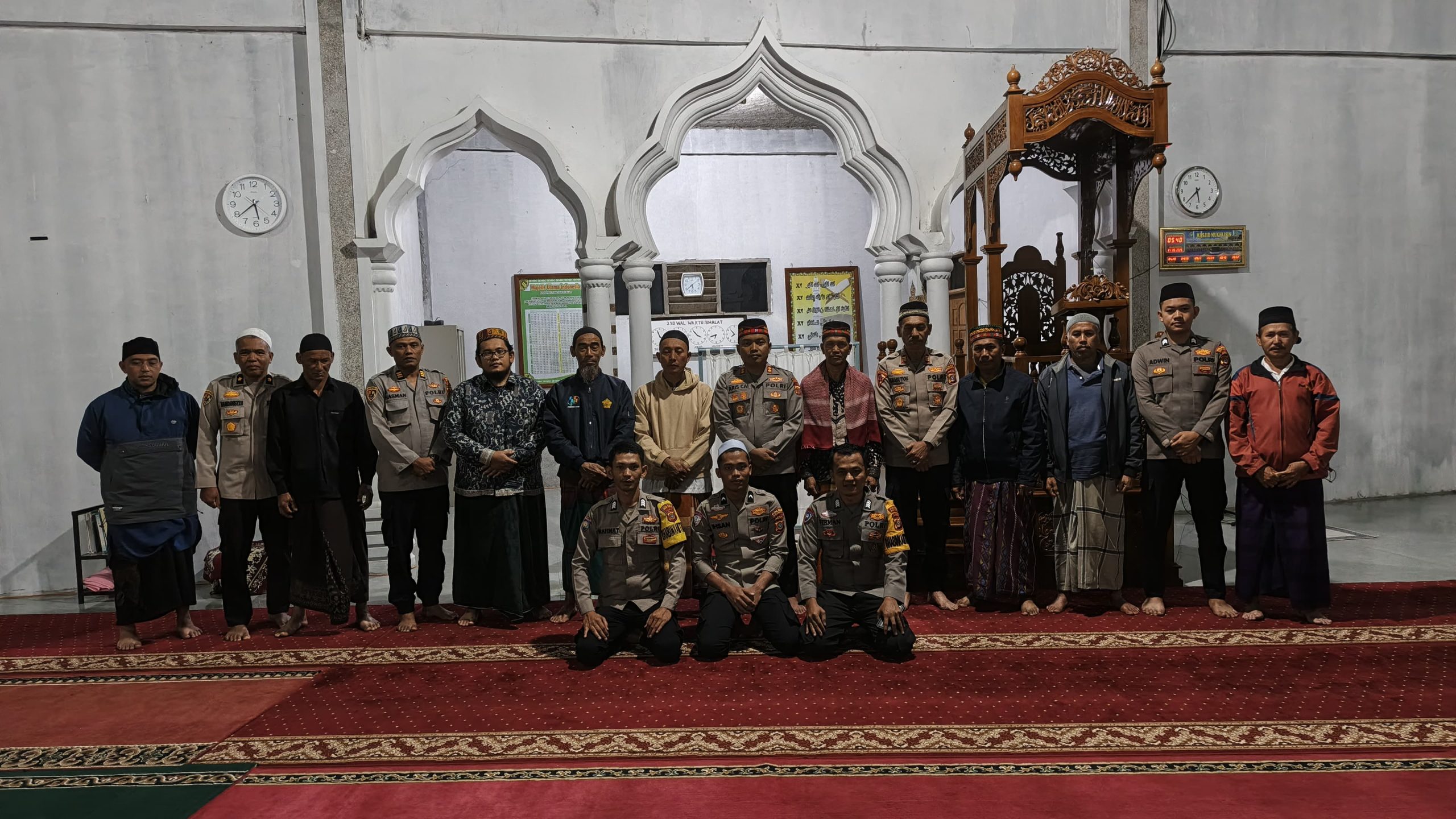 Kapolres Bener Meriah Kembali Sampaikan Pesan Kamtibmas Lewat Subuh Keliling di Masjid Al-Mukhkisin