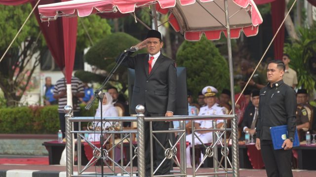 Peringati Hardiknas 2025, Wagub Aceh Ajak Semua Pihak Wujudkan Pendidikan Bermutu Untuk Semua