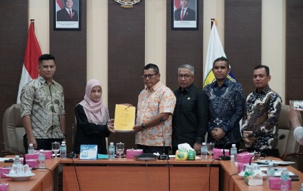 Exit Metting BPK, Plt Sekda Aceh Besar Harap Tata Kelola Keuangan Daerah Sesuai Aturan