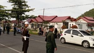 60 Orang Laki-laki dan Perempuan Terjaring Razia Syariat Islam oleh Satpol PP dan WH Aceh