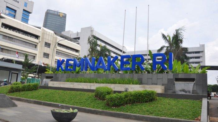 KPK Geledah Kantor Kemenaker, Diduga Terkait Suap Tenaga Kerja Asing
