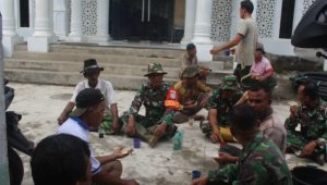 Satgas TMMD Ke-124 Kodim 0107/Aceh Selatan Tak Hanya Fokus Bangun Infrastruktur, tapi Juga Pererat Kedekatan dengan Warga
