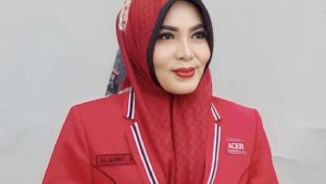 Bunda Salma Dilantik Jadi Anggota DPRA