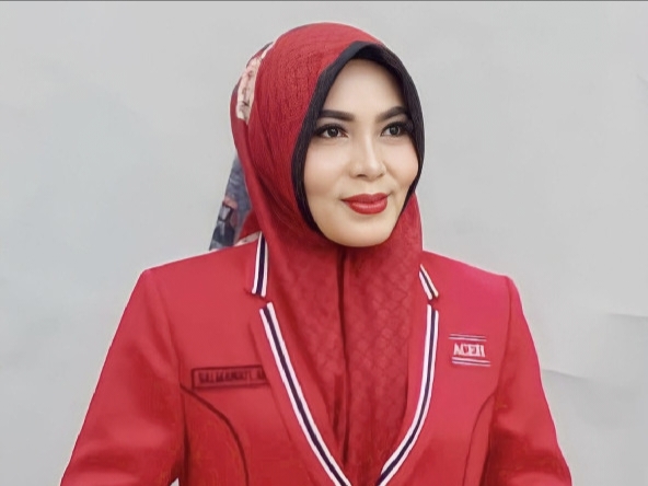 Bunda Salma Dilantik Jadi Anggota DPRA