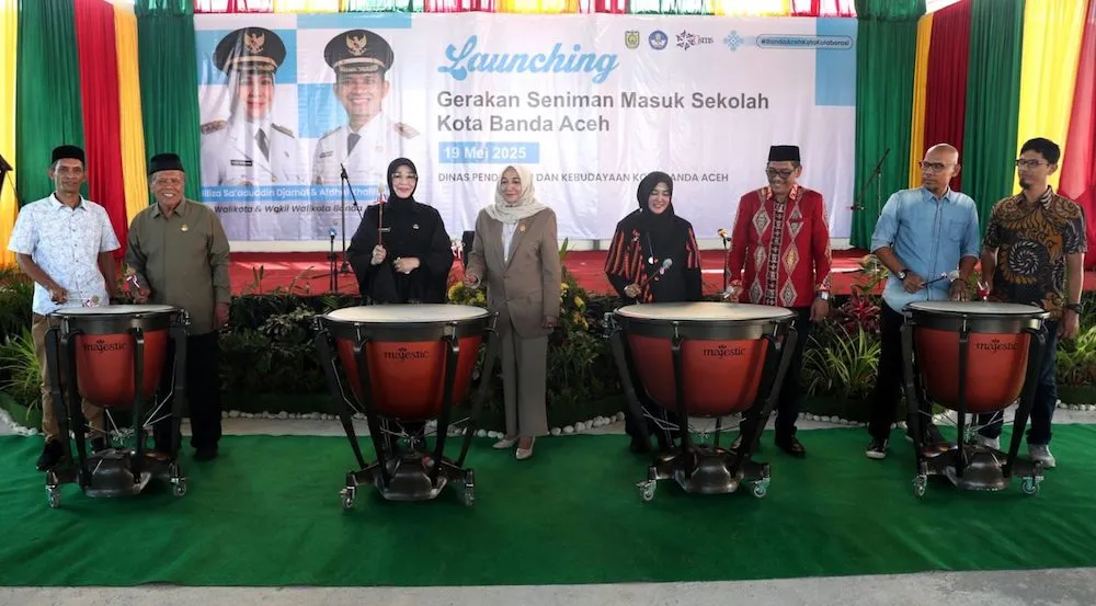 Walkot Banda Aceh Launching Gerakan Seniman Masuk Sekolah