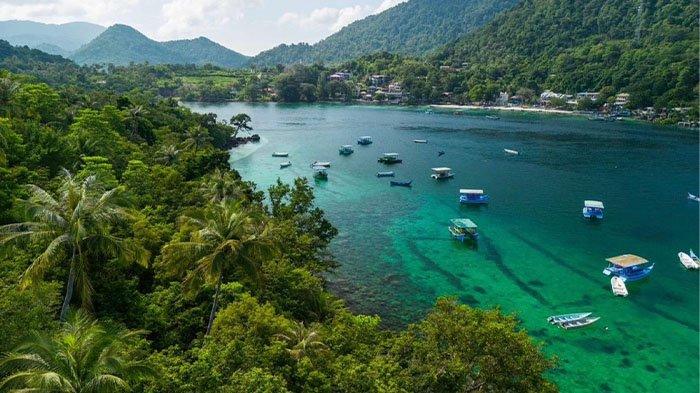 Aceh Jadi Primadona Wisata Halal Indonesia, Kunjungan Pelancong Melejit di Awal 2025