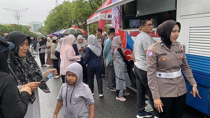 Hadir di CFD Kota Banda Aceh, Layanan Samsat Keliling Ramai Diserbu Warga