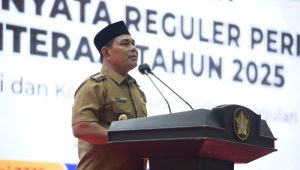 Bupati Aceh Besar Berikan Pembekalan untuk 1800 Mahasiswa KKN Reguler XXVI dan Literasi USK Tahun 2025