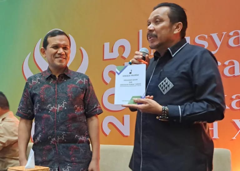 Penyerahan Dokumen UU Pramuka AD-ART, H. Fadhlullah SE Jadi Ketua Pramuka Aceh Periode 2025-2030 – PORTIBI INDONESIA