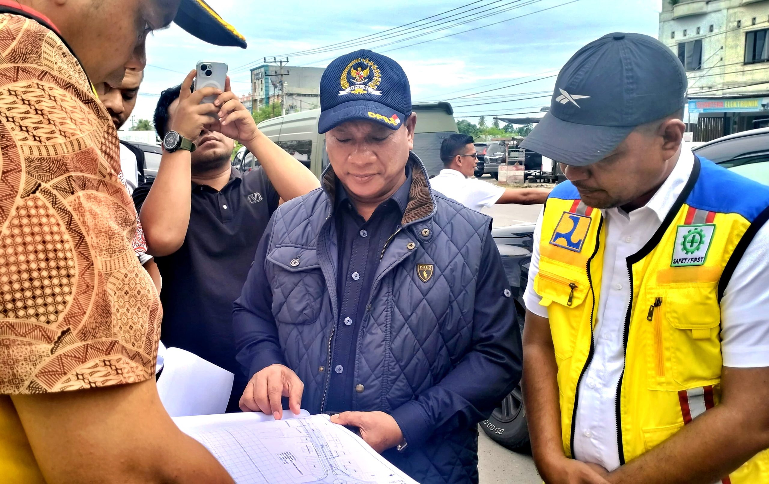 Agustus, Jembatan Gantung Geunteng Pidie Jaya Dibangun