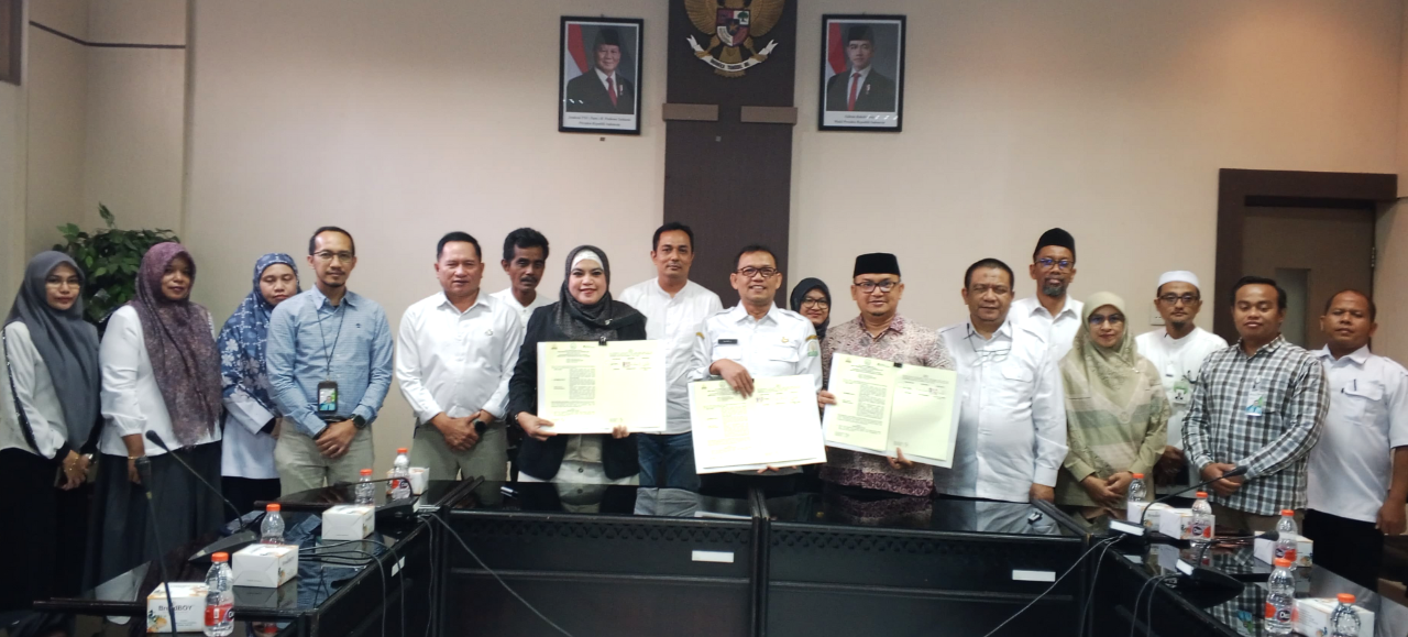 Disnakermobduk Aceh Teken MoU dengan Baitul Mal & BPJS TK Lindungi 2.000 Petani, Pekerja Bukan Penerima Upah