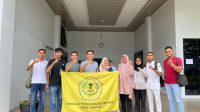 Ketua Yayasn Lepas Kontingen Mahasiswa STIKes Jabal Ghafur untuk Berlaga di POMDA Aceh XIX di Universitas Teuku Umar (UTU)