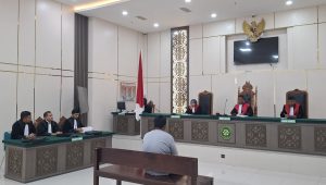 JPU KEJARI ACEH BESAR TUNTUT 4 TAHUN PENJARA TERHADAP TERDAKWA KASUS KORUPSI DANA SPP PNPM SIMEULUE TIGA