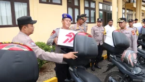 HUT ke-79 Bhayangkara, Polres Abdya Bagikan 500 Paket Bansos ke Warga Kurang Mampu