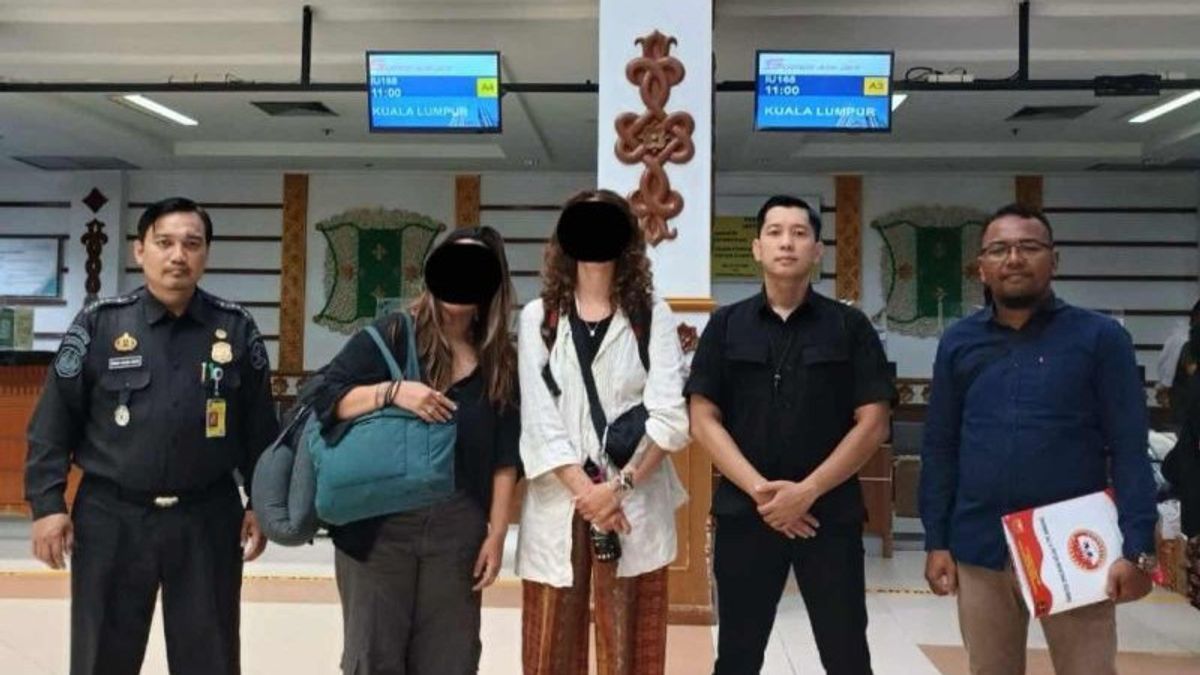 Bikin Ulah Langgar Izin Tinggal, 2 Bule Dideportasi dari Sabang Aceh