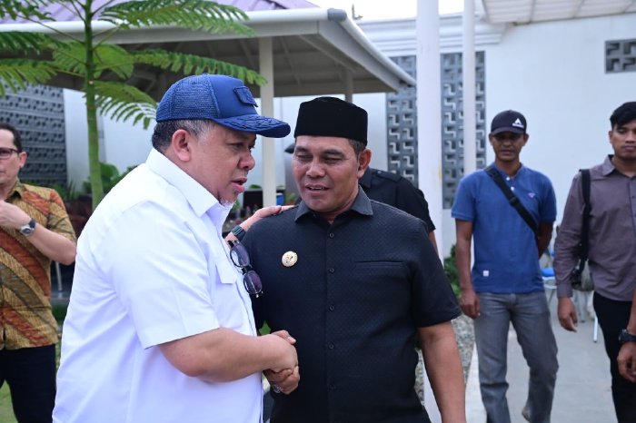 Bupati Aceh Besar Dampingi Wamen Fahri Hamzah Tinjau Pembangunan Rumah Susun Santri di Dayah Darul Qur’an Aceh