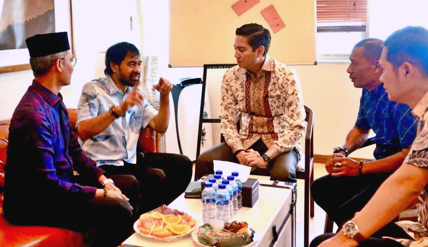 Terkait Revisi UUPA dan Blang Padang, Mualem Minta Dukungan Fraksi Gerindra DPR RI