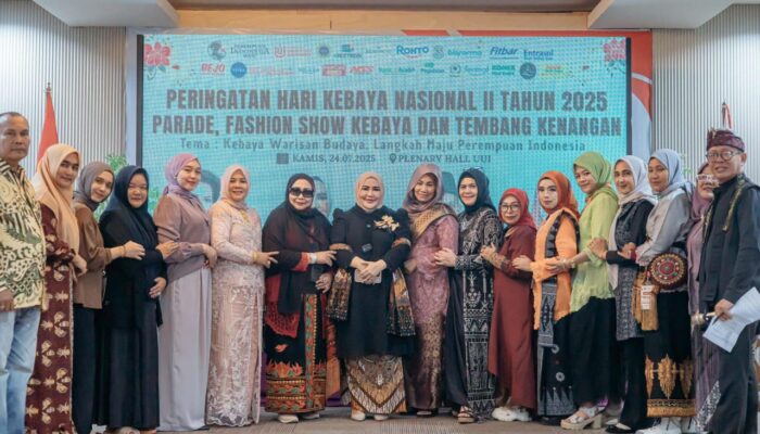 PIM Aceh Gelar Parade Kebaya, 35 Organisasi Perempuan Ambil Bagian