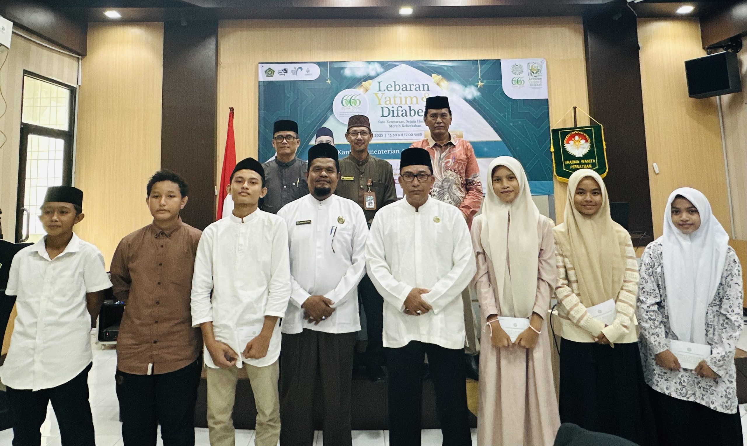 300 Penerima Manfaat Meriahkan Lebaran Yatim Dan Difabel Di Kemenag Banda Aceh