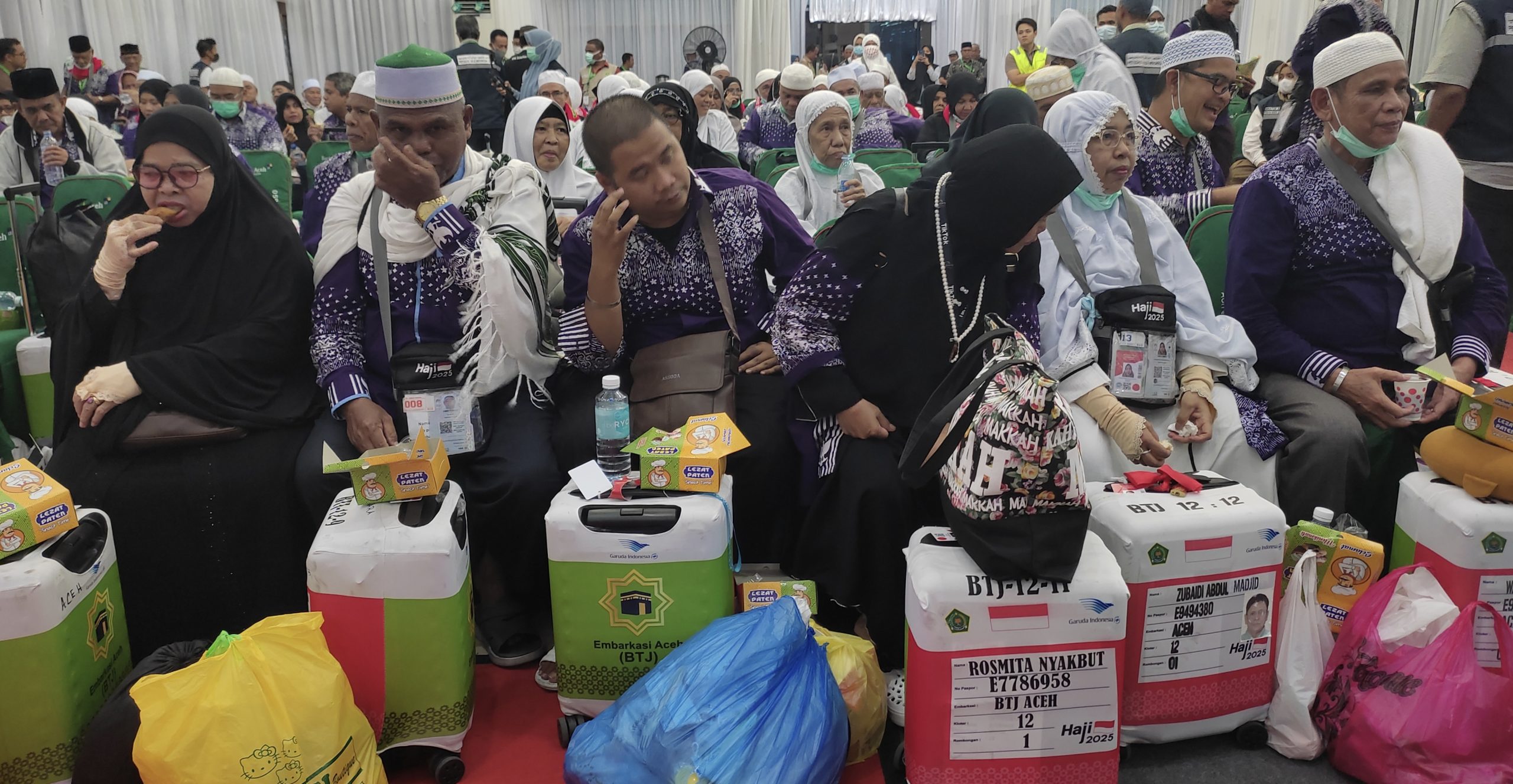 Jemaah Kloter 12 Aceh Pulang, Tutup Kepulangan Haji 2025