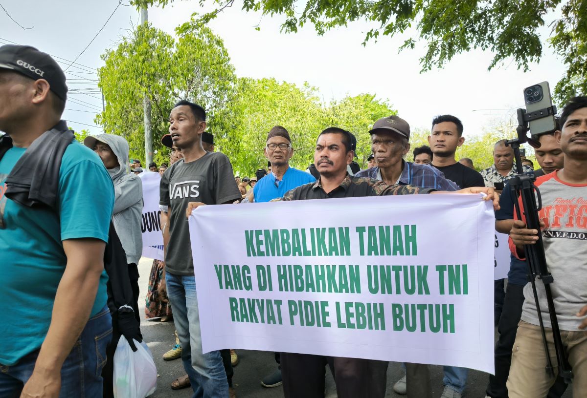Massa Desak Pengembalian Aset Daerah, Rakyat Aceh Menggugat: TNI Jangan Jadi Penguasa
