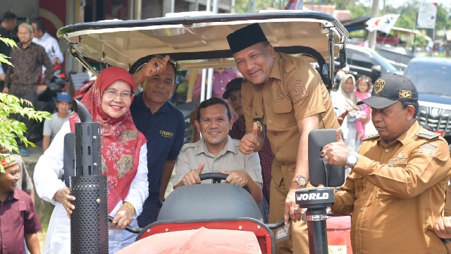 Tiga Kabupaten di Aceh Terima Bantuan Alat dan Mesin Pertanian