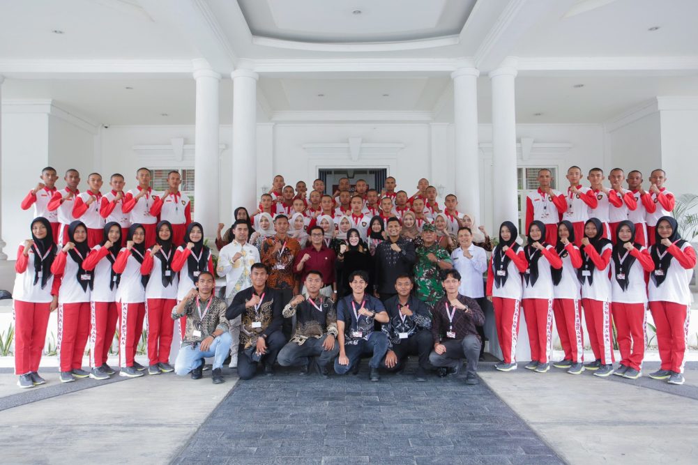 Illiza Jamu Makan Siang Anggota Paskibraka Aceh