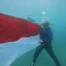 Merah Putih Berkibar di Dasar Laut Aceh Besar