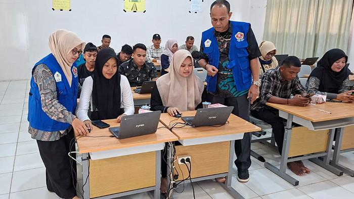 Karang Taruna Aceh Utara Latih Remaja dan Pemuda Putus Sekolah Operasikan Komputer