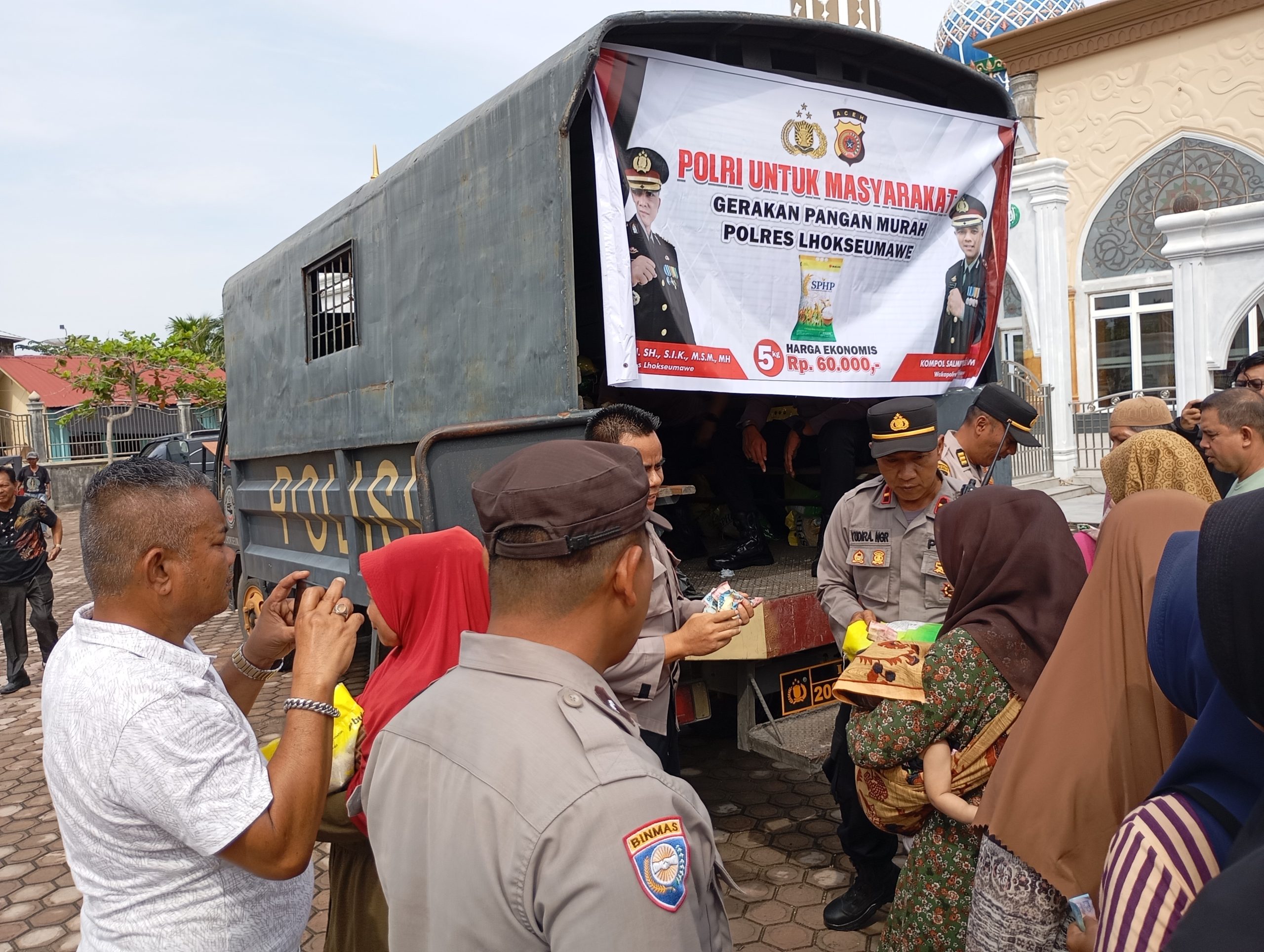 Polres Lhokseumawe Gelar Gerakan Pangan Murah, Beras 5 Kg Hanya Rp60 Ribu di Empat Titik Sekaligus