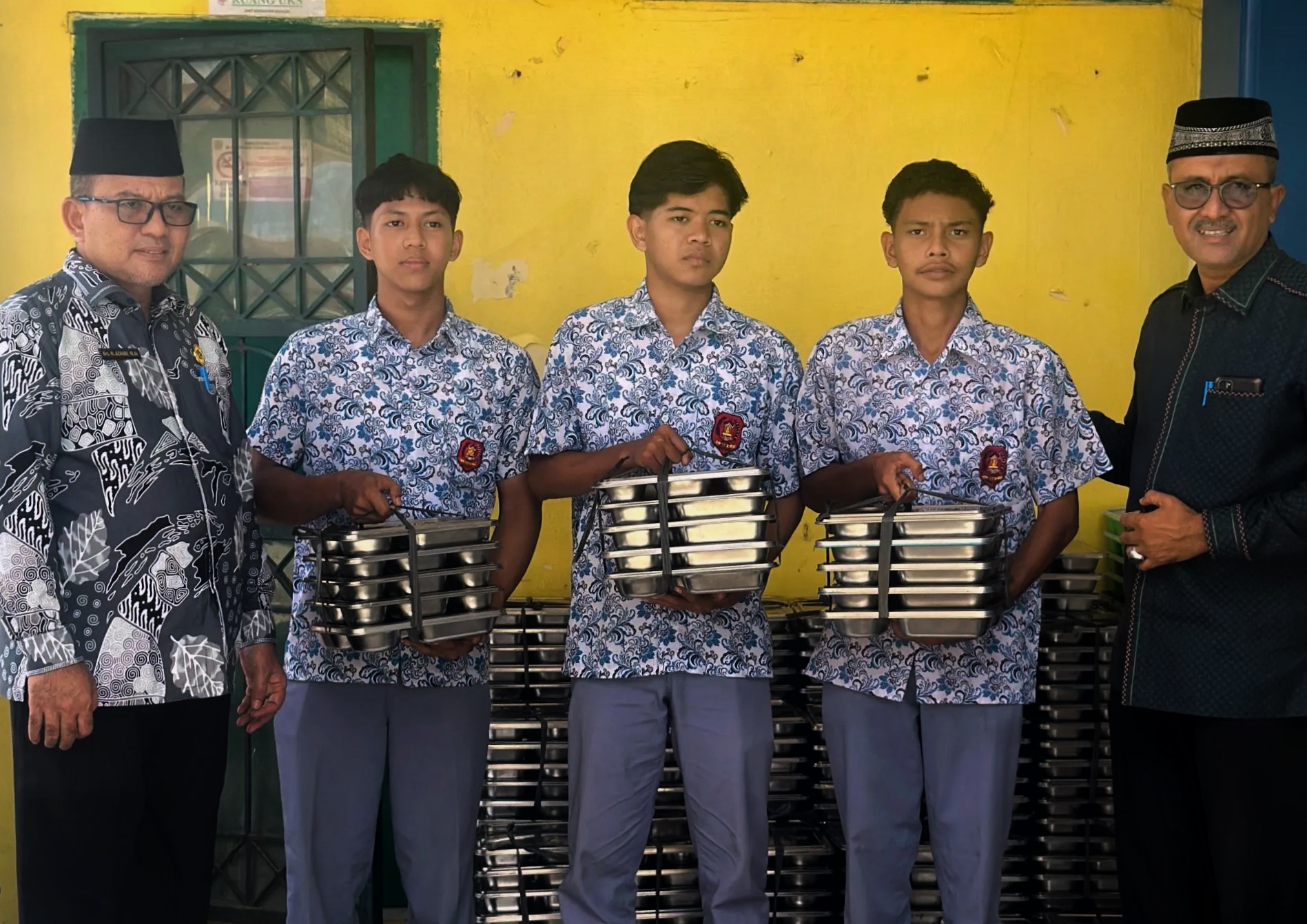 Kakanwil Kemenag Aceh Pastikan Program Makan Bergizi Gratis di Madrasah Lancar