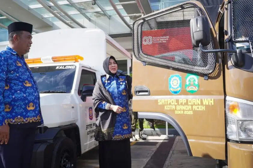 Satpol PP WH Banda Aceh Terima 3 Mobil Patroli Baru