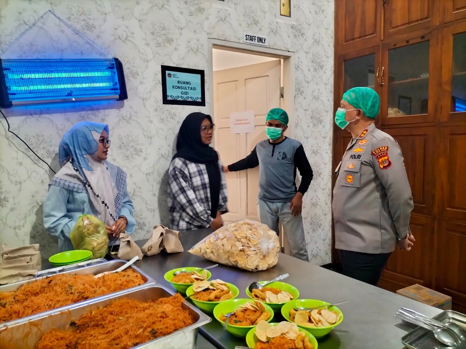 Kapolres Pidie Jaya Tinjau Dapur MBG di Trienggadeng Pastikan Kelayakan dan Kebersihan