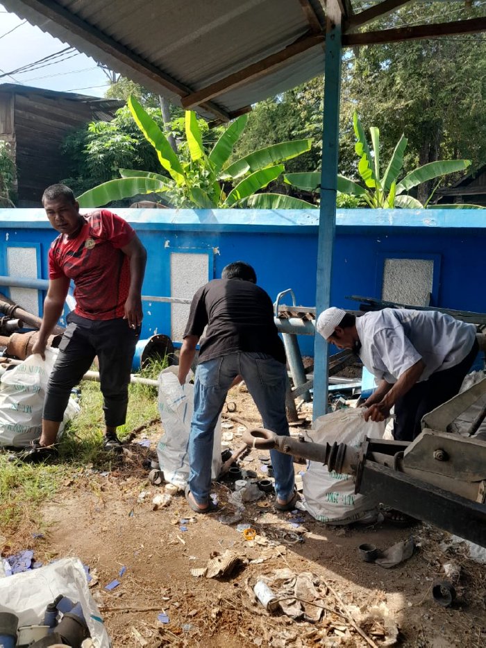 PDAM Tirta Mountala Gelar Jumat Bersih, Wujudkan Lingkungan Asri