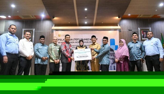 Bank Aceh Syariah Serahkan Zakat Perusahaan Rp500 Juta Untuk Baitul Mal
