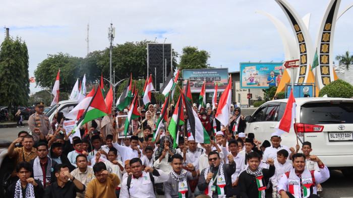 Singgung PBB-Atlet Israel, Ratusan Massa Suarakan Aksi Bela Palestina di Banda Aceh, Ini Tuntutannya