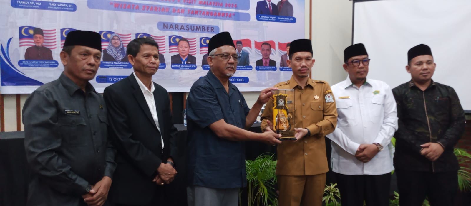 Aceh Barat Matangkan Arah Wisata Syariah, Belajar Sukses dari Terengganu  Malaysia