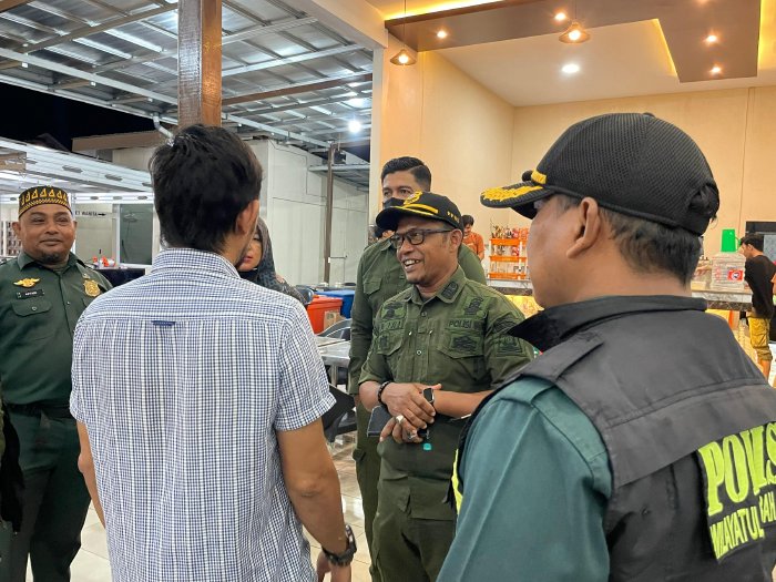 Satpol PP dan WH Aceh Besar Gelar Patroli Malam