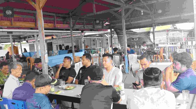 Ngopi Bareng Wartawan, Pejabat Baru Polres Simeulue Pererat Silaturahmi