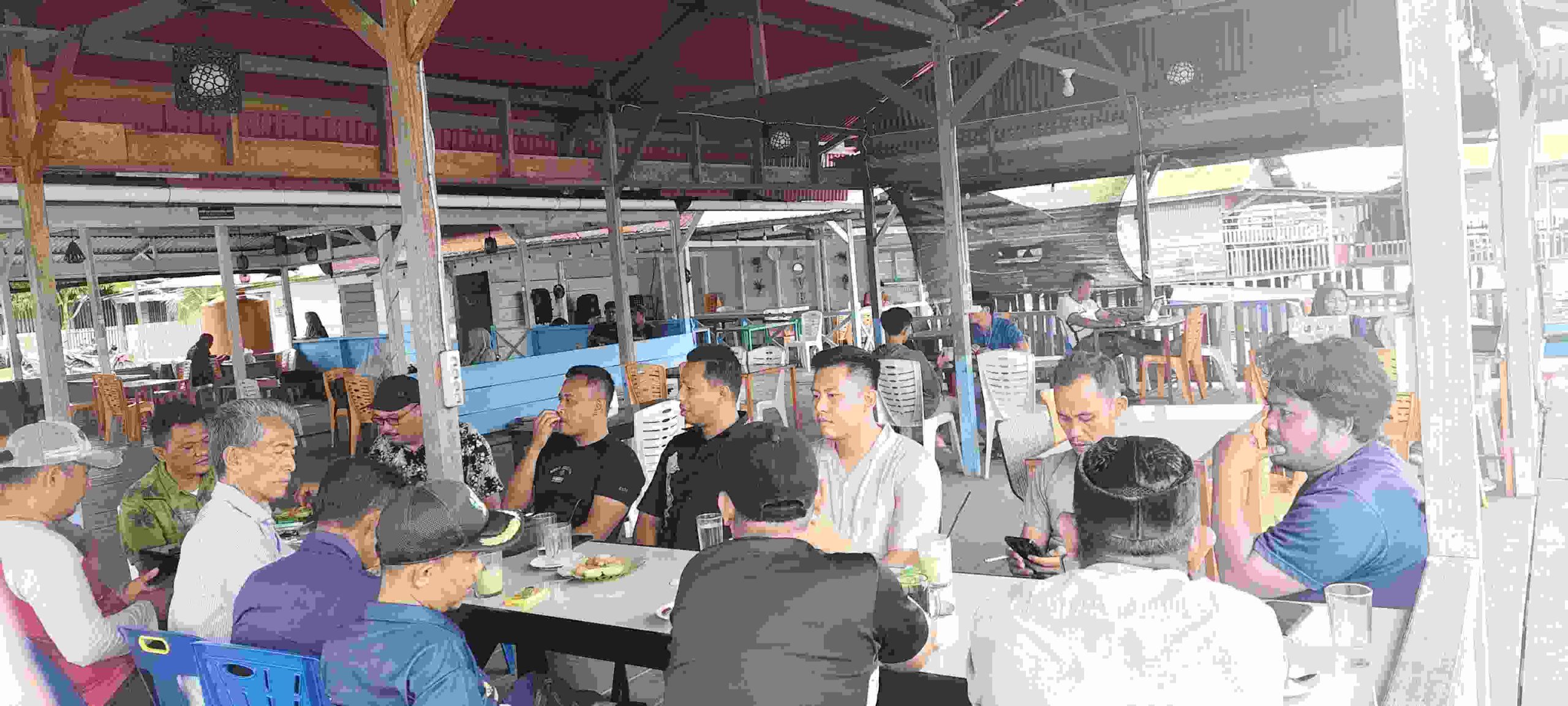 Ngopi Bareng Wartawan, Pejabat Baru Polres Simeulue Pererat Silaturahmi