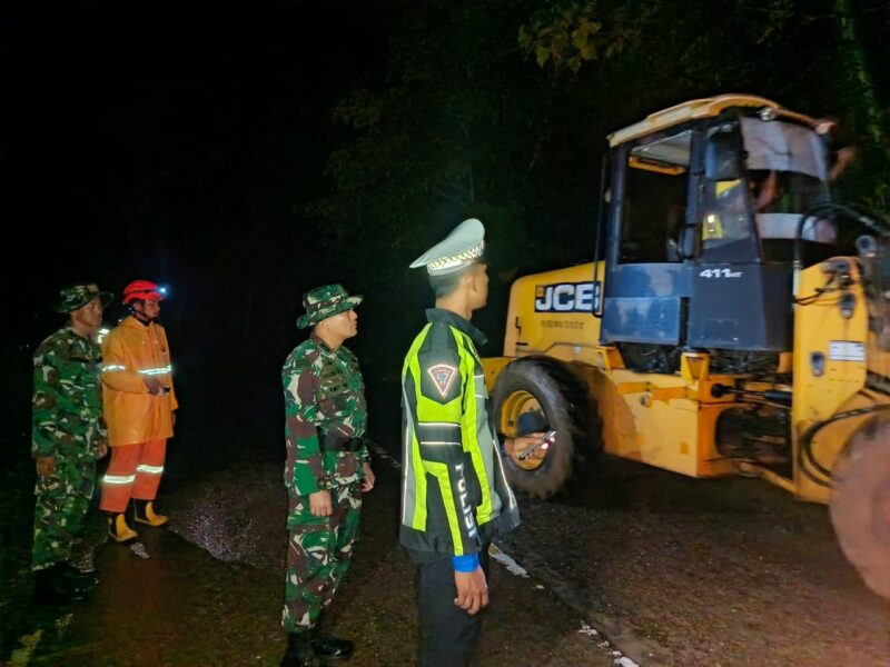 Pangdam IM Apresiasi gerak cepat personel Kodim 0107/Asel bantu atasi Longsor